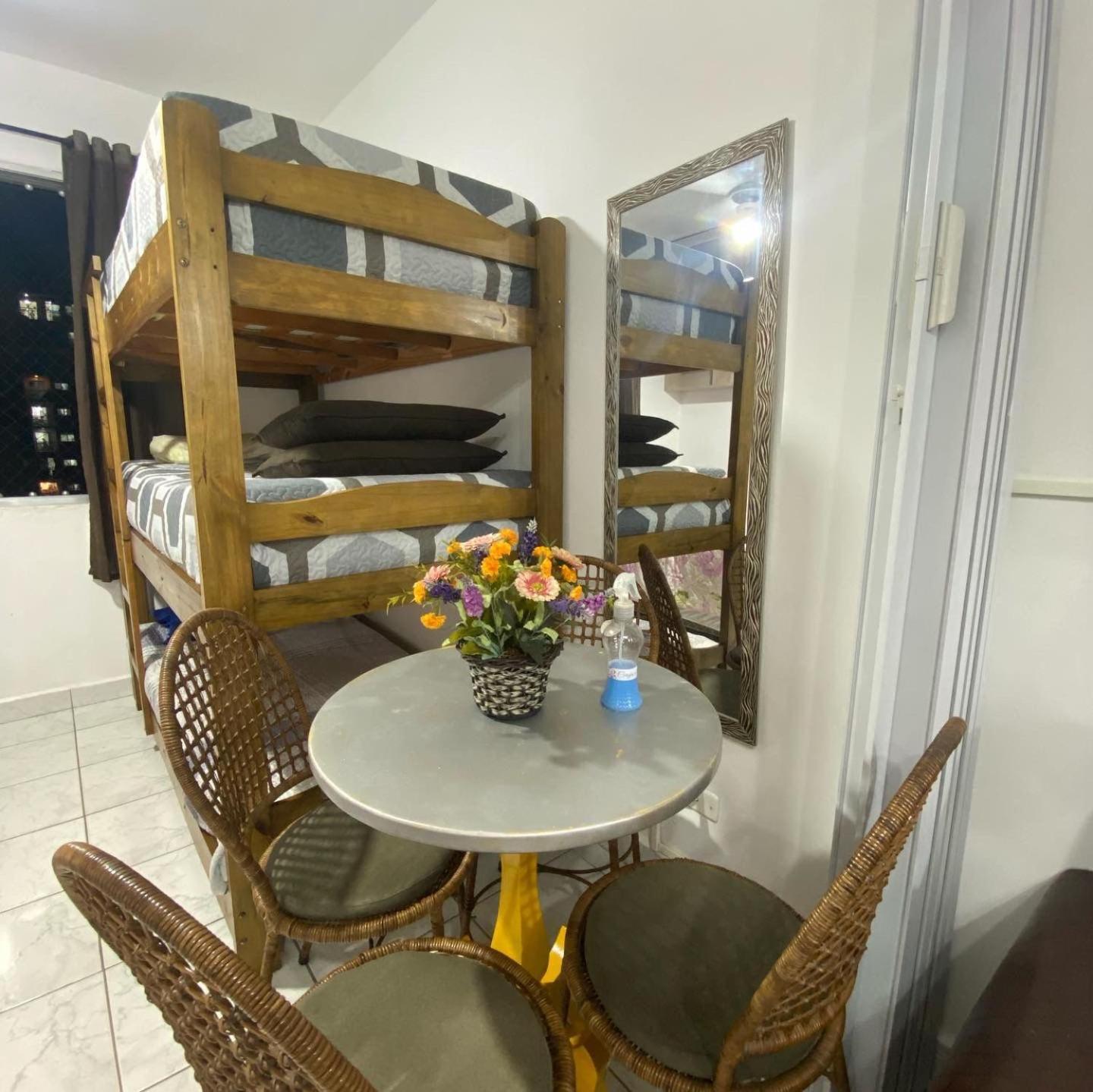 Apartamento Kitnet Pe Na Areia Praia Ocian Praia Grande  Buitenkant foto